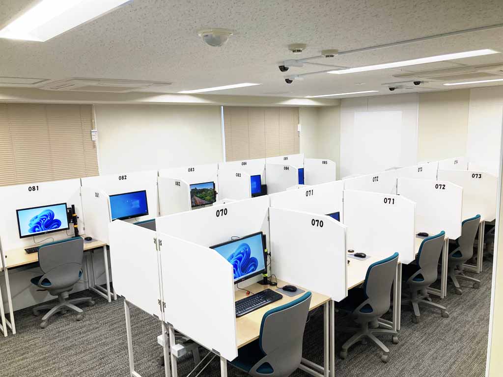教室